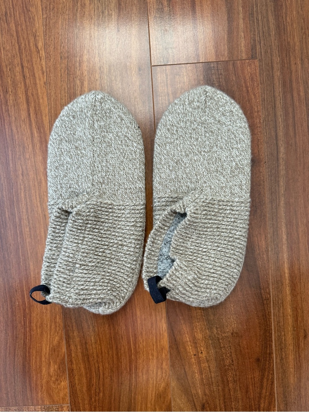 Bombas Women’s Knit Slipper Socks